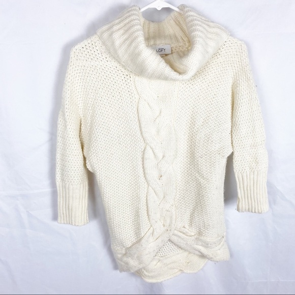 LOFT Sweaters - LOFT Cream Turtleneck Sweater